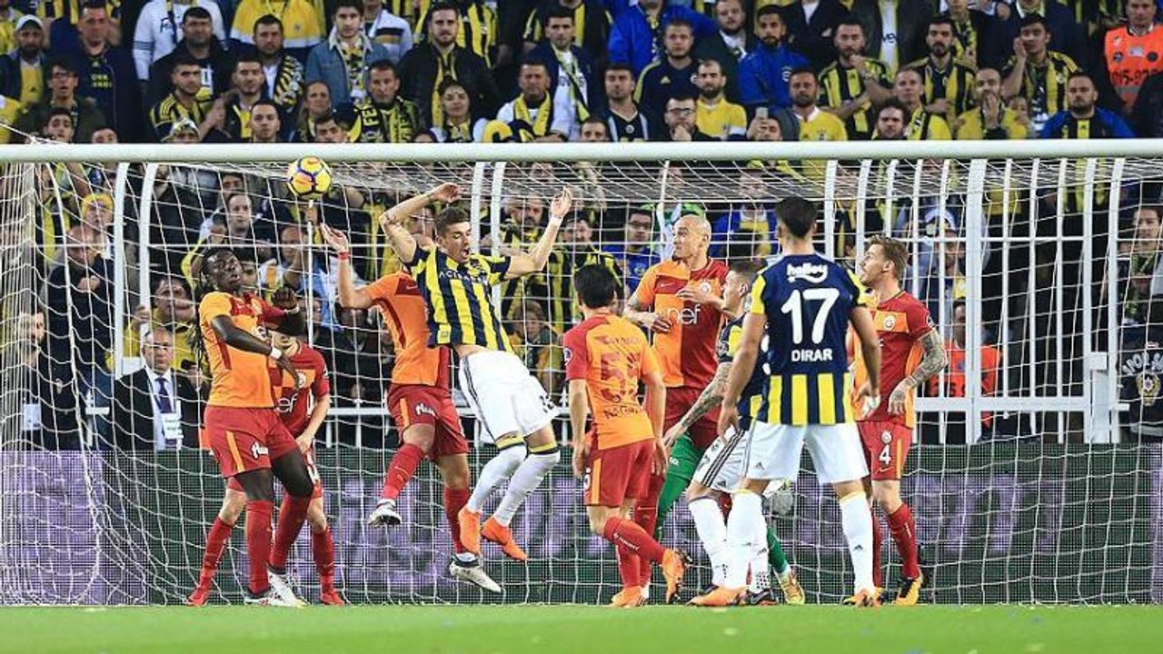 Galatasaray-Fenerbahçe Derbisinin Biletleri Satışta