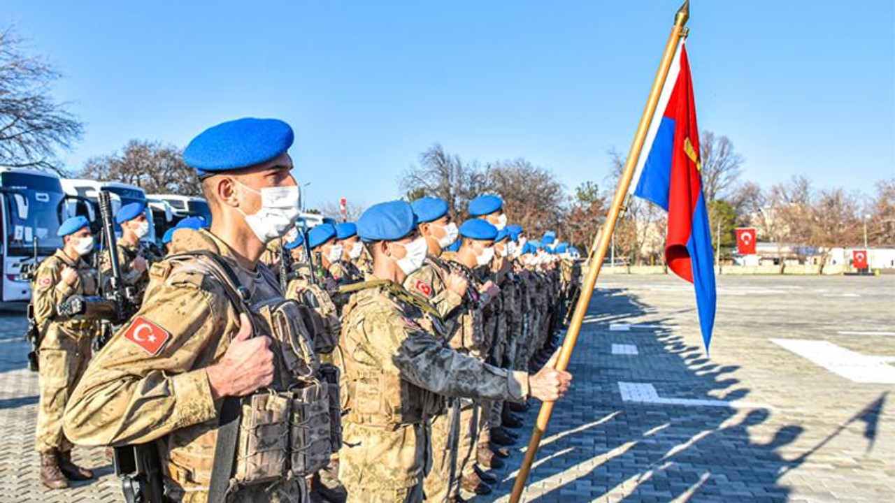 Diyarbakır'da 258 Mehmetçik Suriye'ye uğurlandı