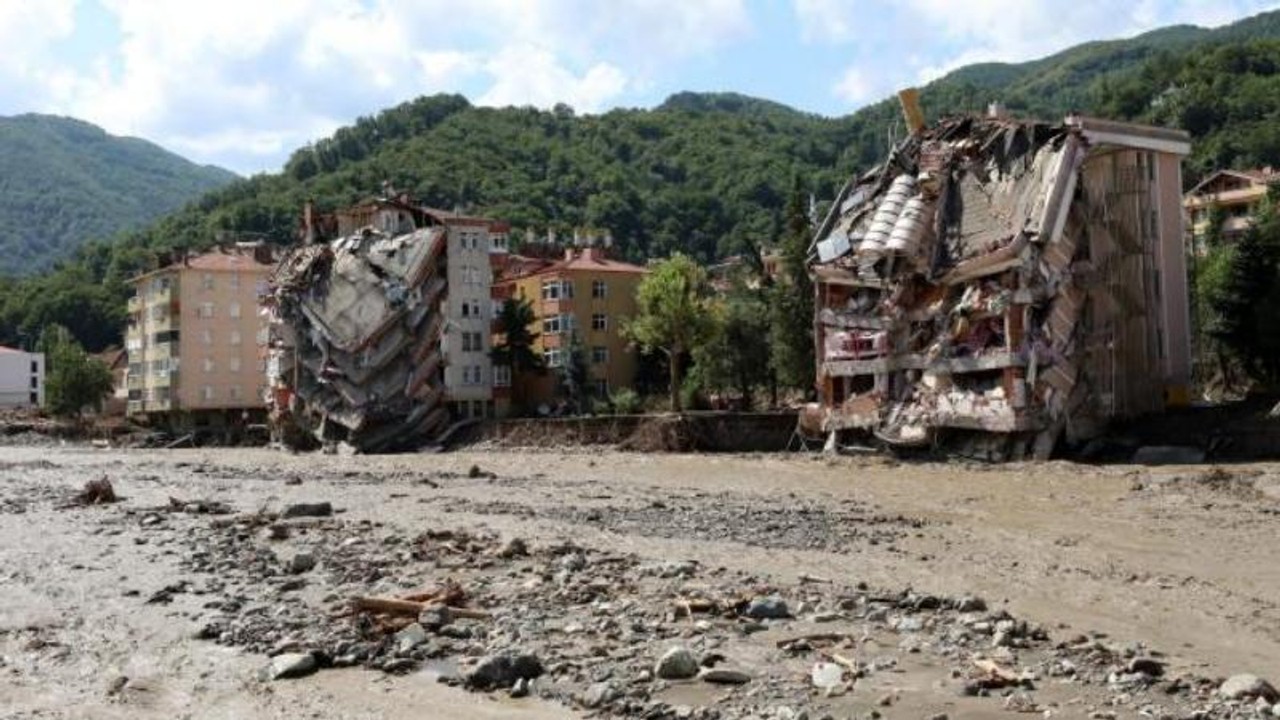 Sel felaketinde kayıp olan kişi sayısı açıklandı