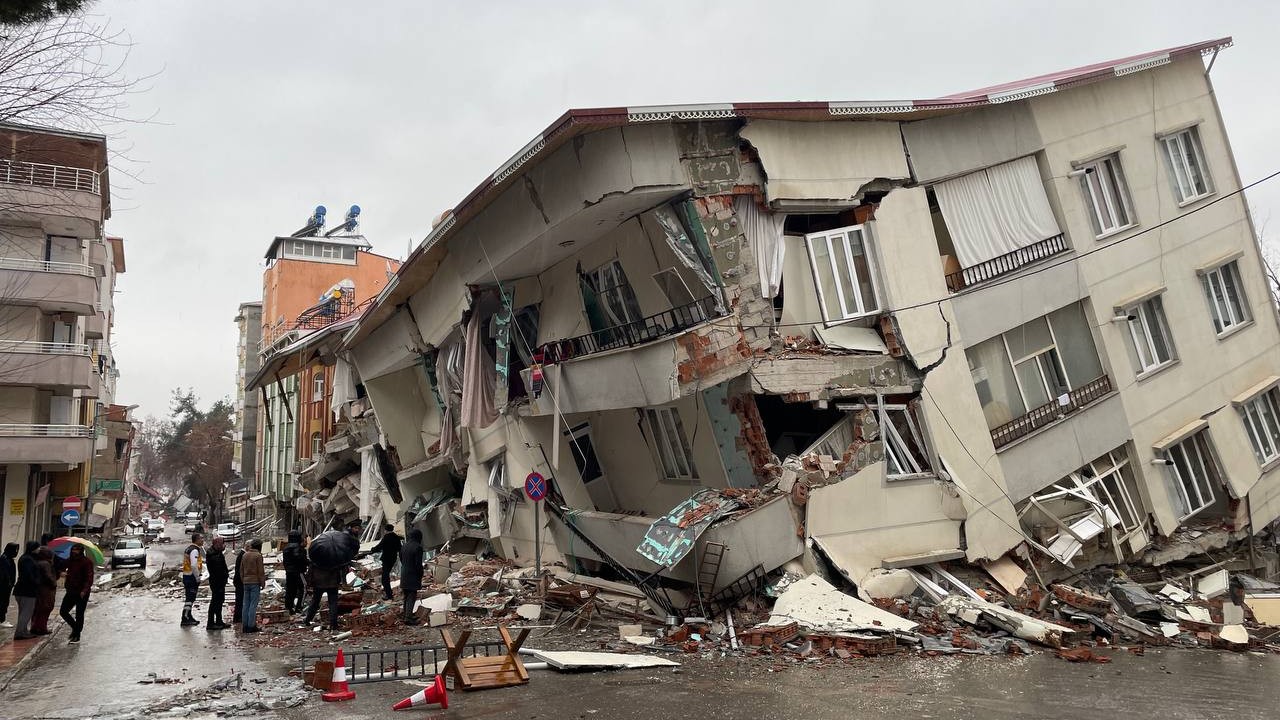 7.7 ve 7.6'lık iki büyük deprem! Kahramanmaraş deprem Gaziantep Hatay deprem son dakika