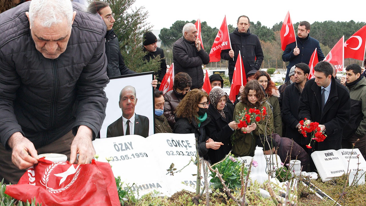 Özay Gökçe'yi mezarı başında andık: Bencilliğe savaş açan devrimci