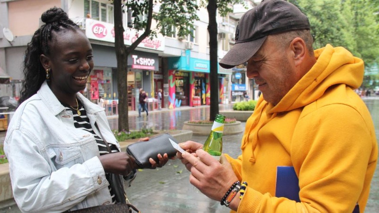 İzmitli Zehra'yı gören Afrikalı sanıyor! İşte o konuşması, izmitli Zehra, izmit afro türk, izmit Zehra, izmit afrikalı, afrikalı, izmit haber, izmit son dakika