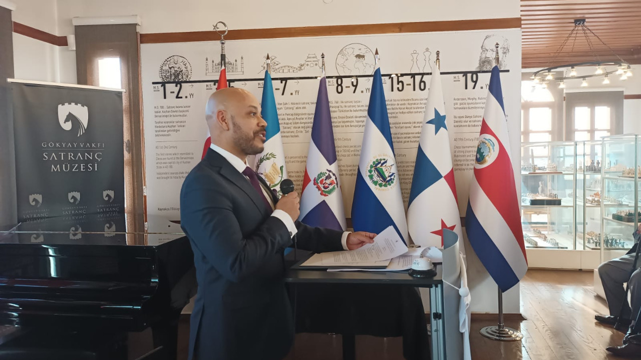 Satranç tüm kültürleri kucaklıyor! Sıca 2. Geleneksel Turnuvası