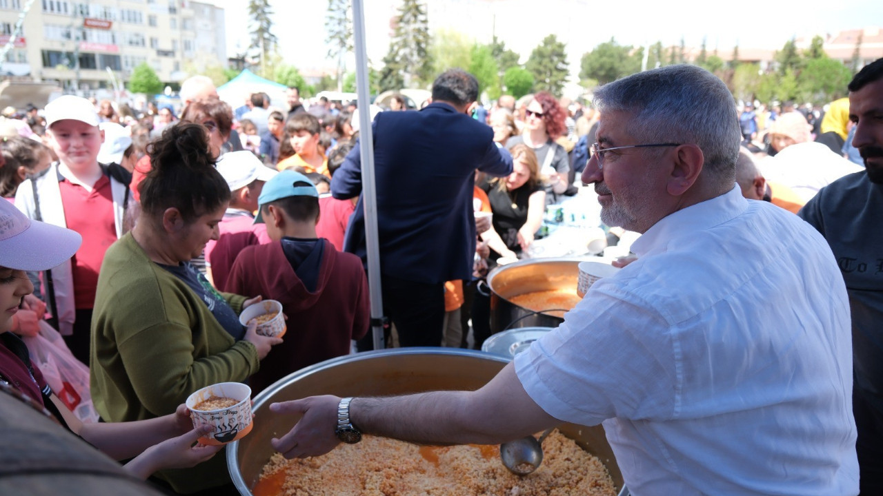Asırlık gelenek Çorum'da yaşamaya devam ediyor: İşte çiğdem aşı geleneği! Çiğdem aşı geleneği nedir? Çiğdem aşı geleneği nerede kutlanıyor?