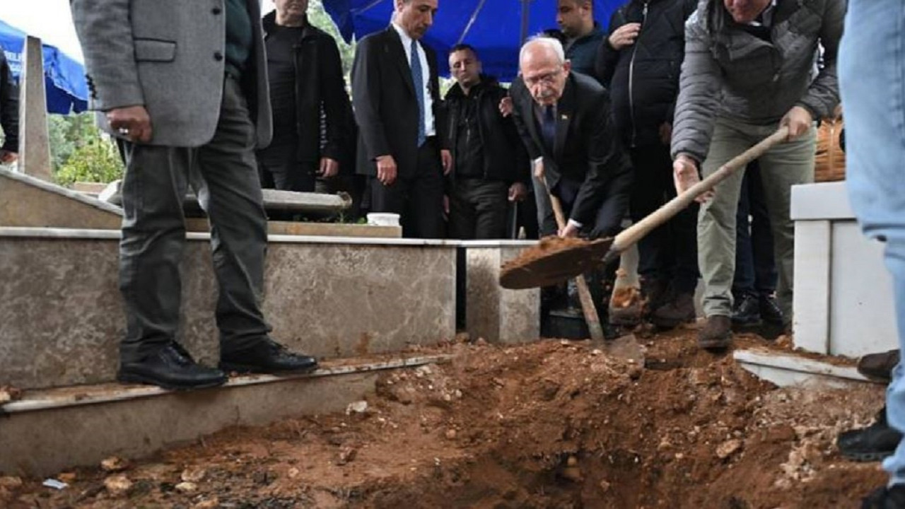 Kılıçdaroğlu'nun acı günü: Antalya'da cenaze törenine katıldı!