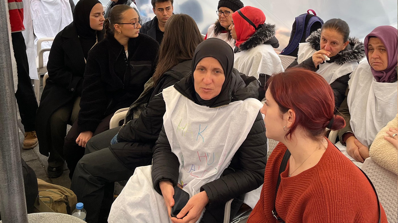 TGB’liler açlık grevindeki Polonez işçilerini ziyaret etti