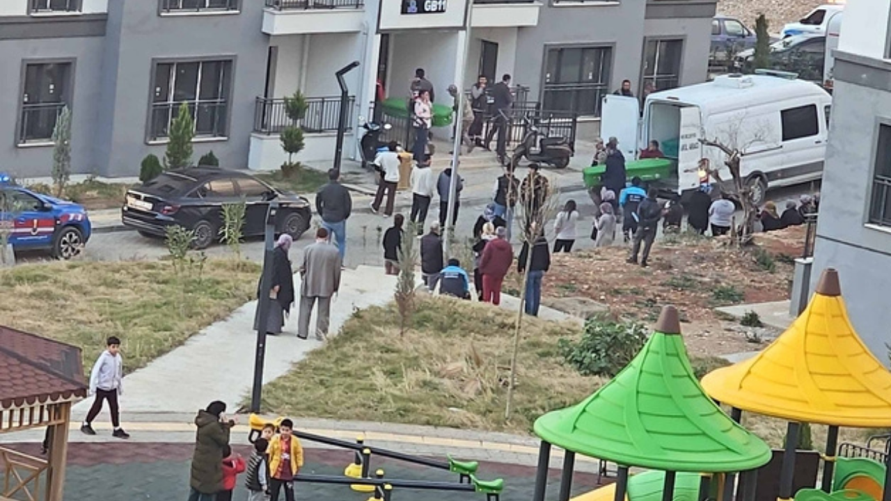 Hatay'dan kötü haber! 5 kişilik aile depremin ardından felaketi yaşadı...