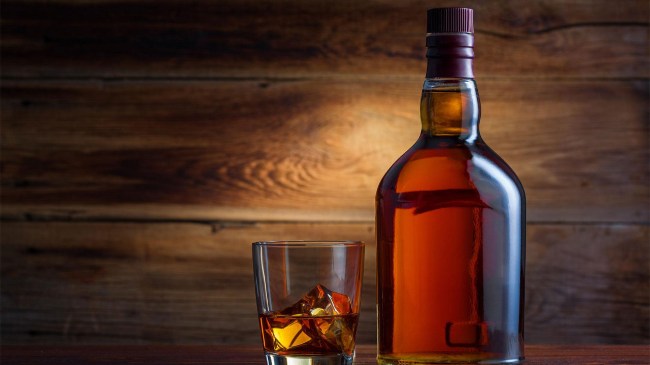 Viskiden vergi alınıyor mu? İşte yanıtı
