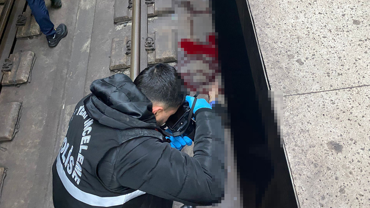 Marmaray'da intihar... Yolcular korku dolu anlar yaşadı