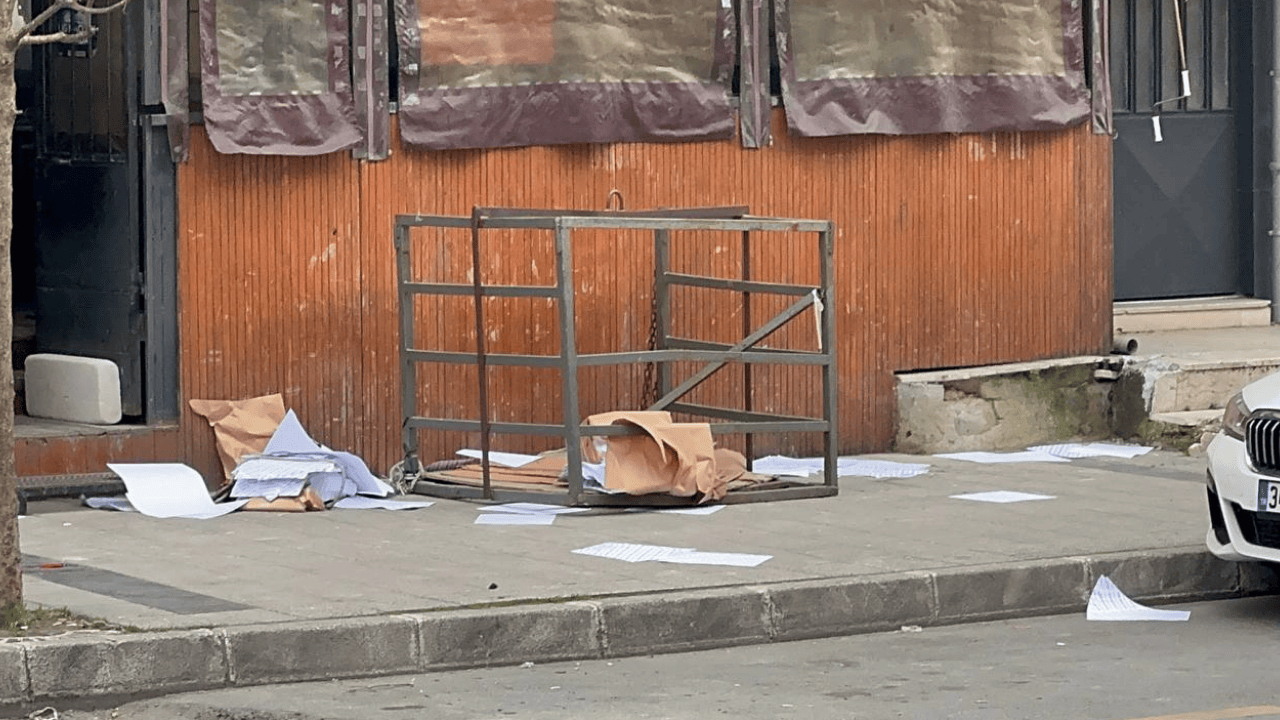 Kağıthane'de yük asansörü düştü! 1 kişi yaralandı