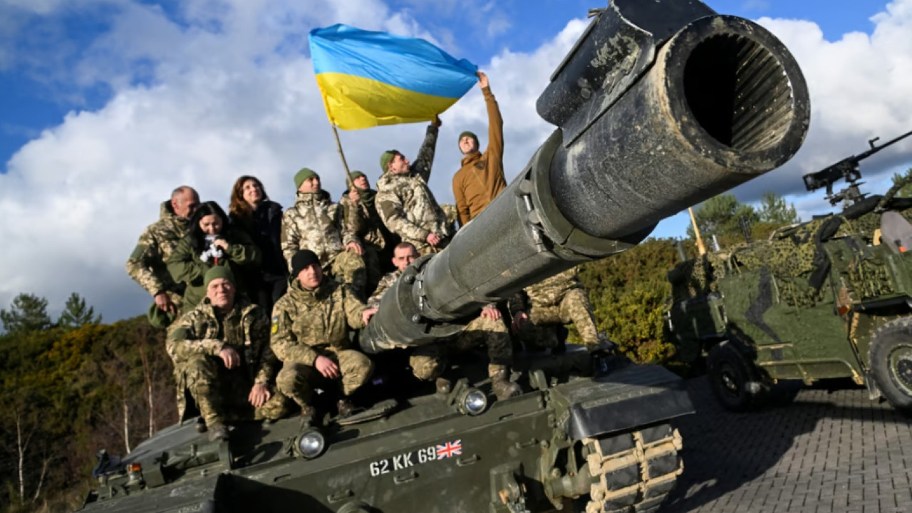 Rusya Dışişleri Bakanı Lavrov, Trump'ın Ukrayna'nın NATO'ya kabulünü desteklememesinden memnun