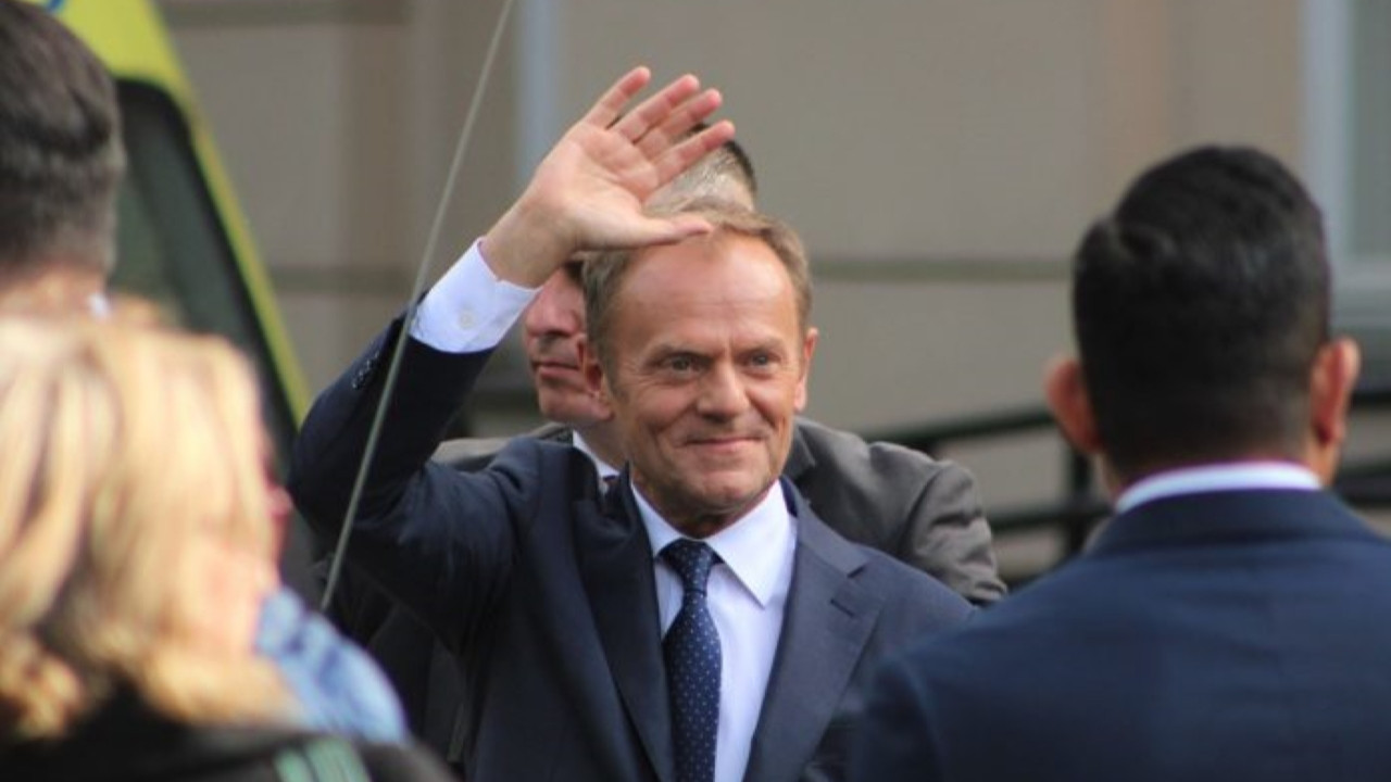 Polonya'da yargı-hükümet savaşı... Anayasa Mahkemesi Başbakan Tusk'ı darbeyle suçluyor