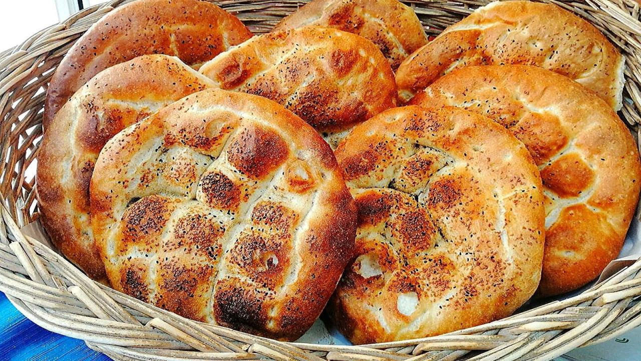 Ramazan'ın bereketi Kepez'de yaşanacak! Kepez Vakfı Ramazan pidesini vatandaşa 12.5 TL'den satacak