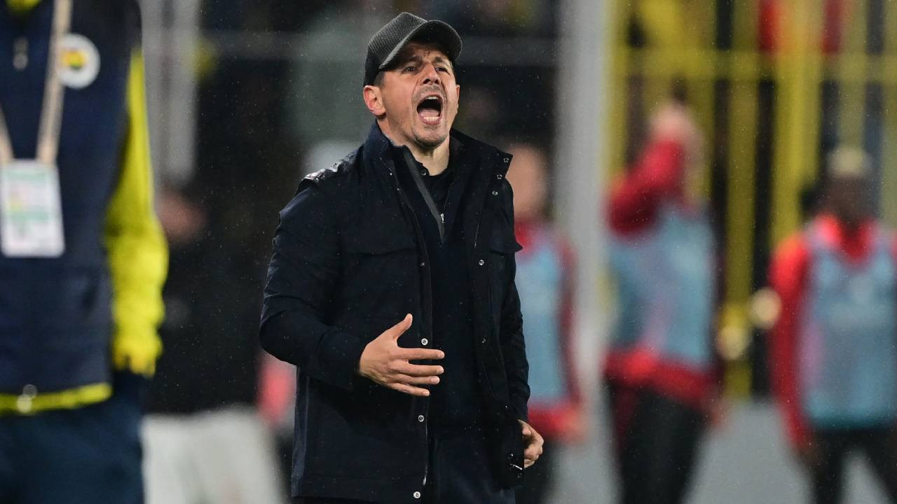 Antalyaspor Teknik Direktörü Emre Belözoğlu: 'İlk 25 dakika çok kolay teslim olduk'