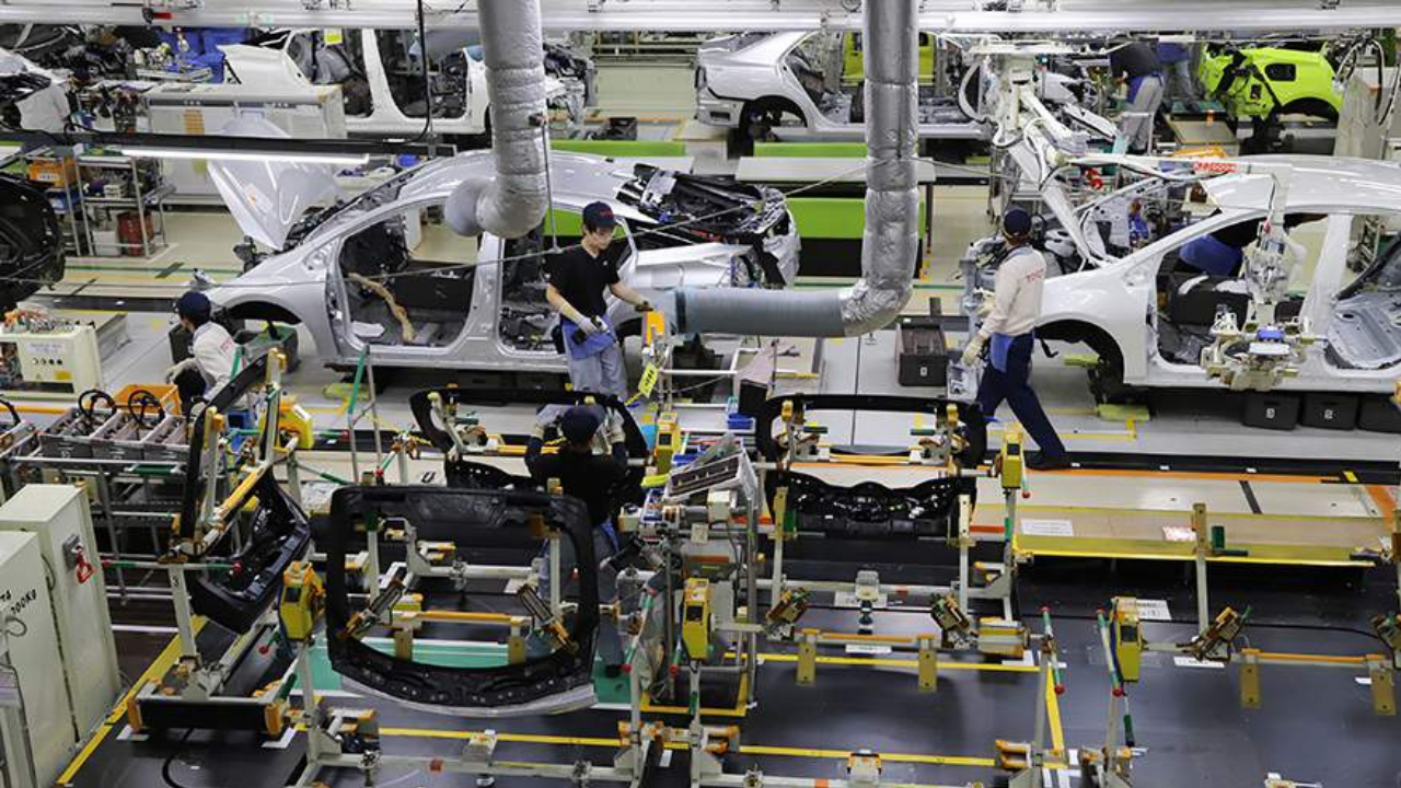 Otomotiv fabrikasında patlama: 1 işçi hayatını kaybetti