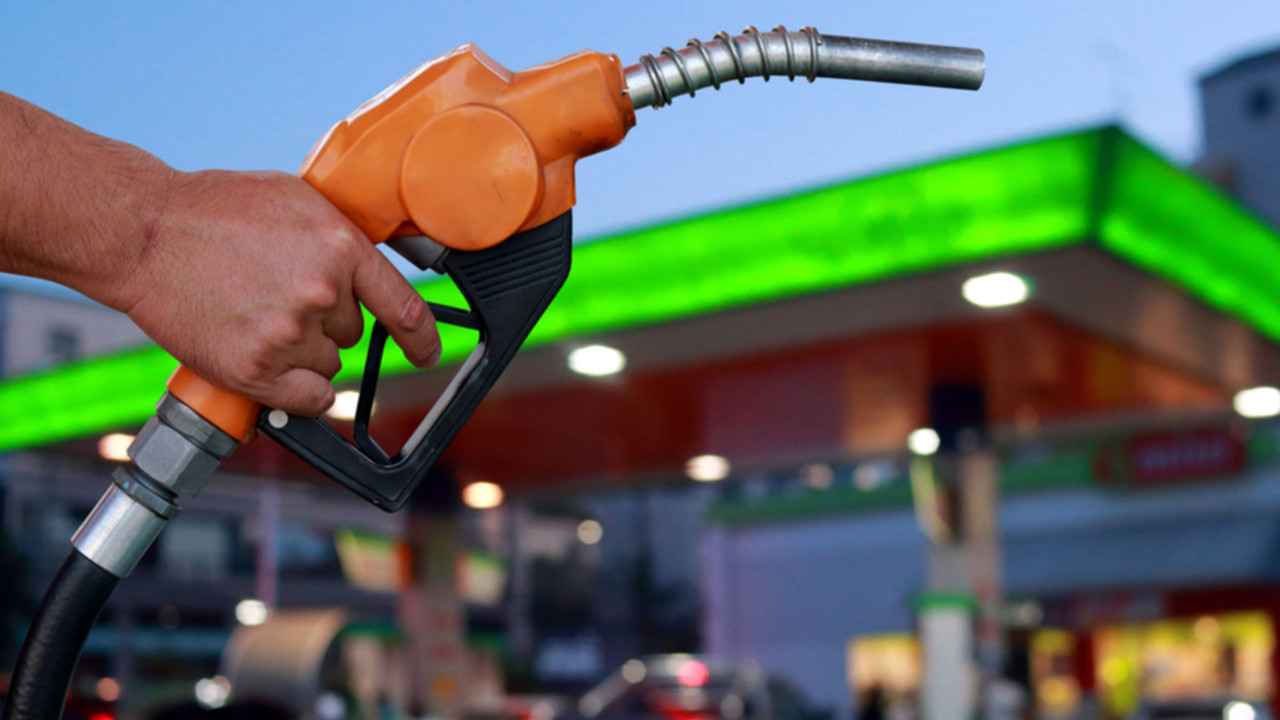 Uşak'ta benzin fiyatları ne kadar? Akaryakıta bir indirim daha bekleniyor! 10 Mart 2025 benzin, motorin ve LPG fiyatları