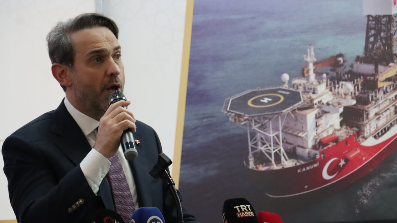 Türk petrol ve doğal gaz aramacılığında yeni sayfa... Bakan Bayraktar ABD'deki anlaşmayı duyurdu