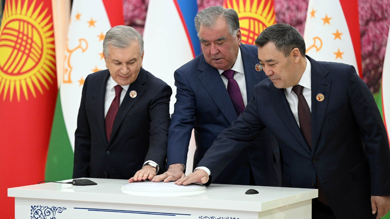 Kırgızistan, Özbekistan ve Tacikistan arasında üçlü zirve ve sınır anlaşması