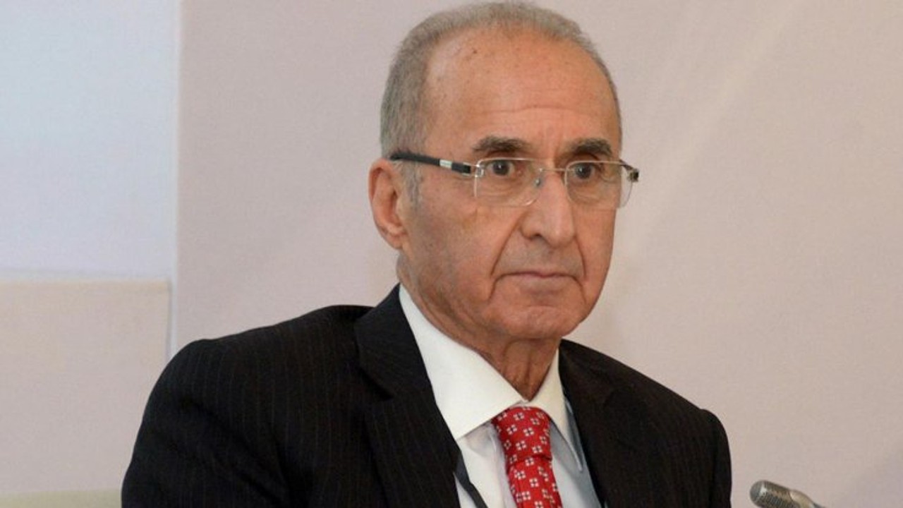 Hikmet Çetin kimdir? Hikmet Çetin kaç yaşında?