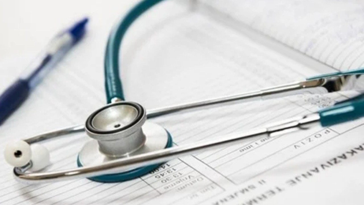 İntörn doktora hasta yakınları saldırdı! Tehdit edildi
