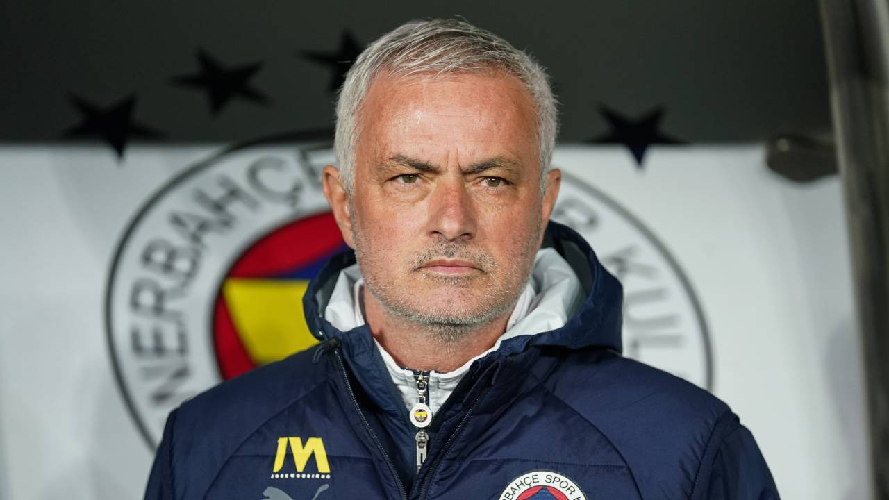 Jose Mourinho'ya verilen ceza belli oldu! PFDK'den açıklama geldi