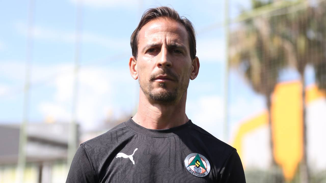 Alanyaspor Teknik Direktörü Joao Pereira: 'Ayağa kalkıp ligde kalacağımızı düşünüyorum'