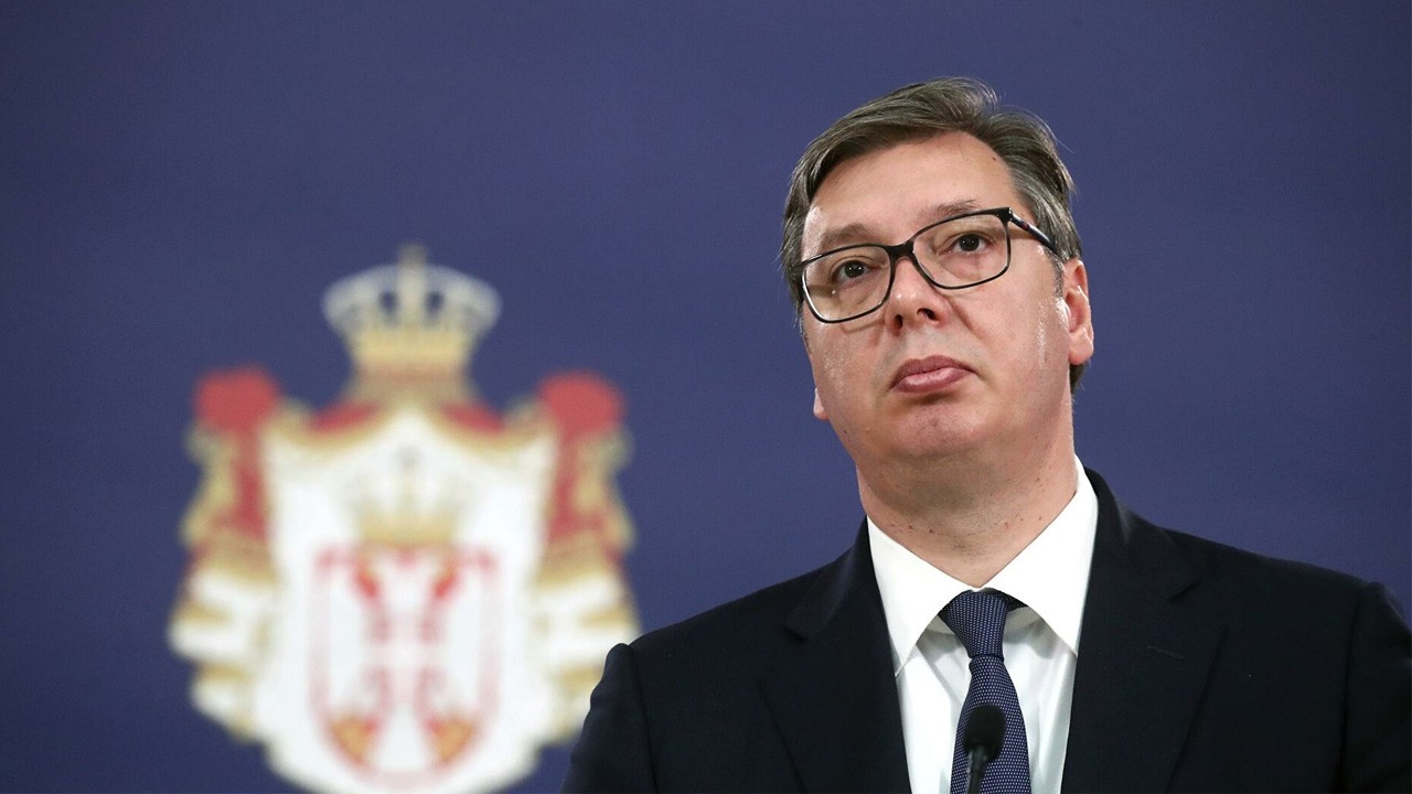 Sırbistan'da hükümet krizi çözüldü! Cumhurbaşkanı Vucic hükümeti kurma yetkisini o isme verdi
