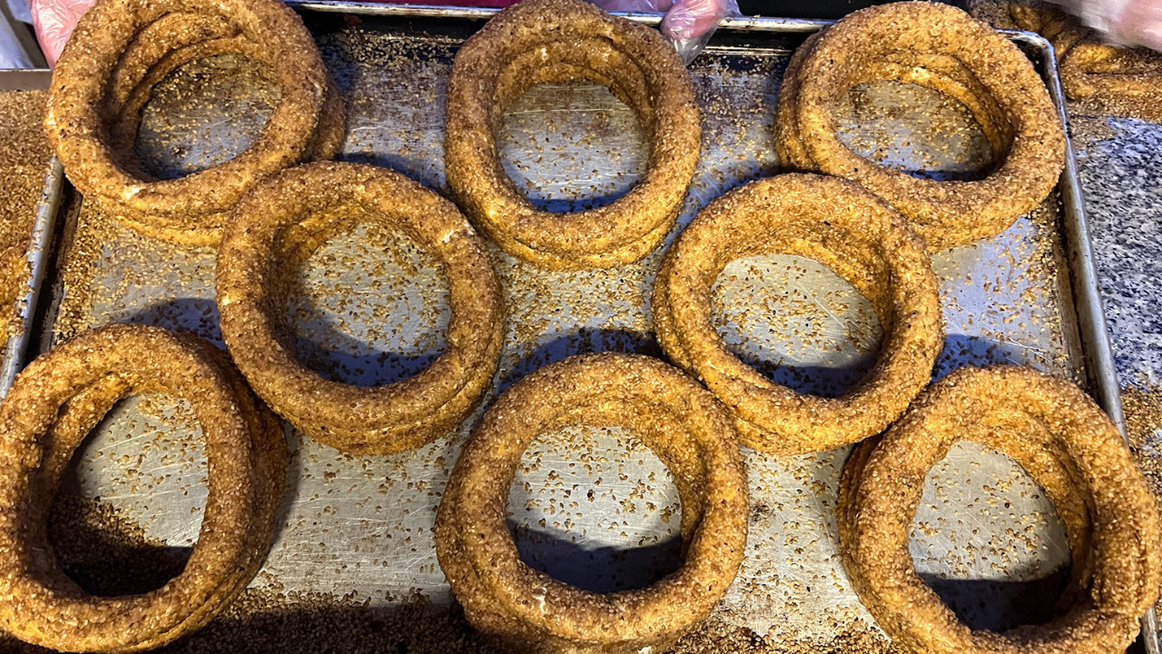 Bursa'da simit 25 lira oldu