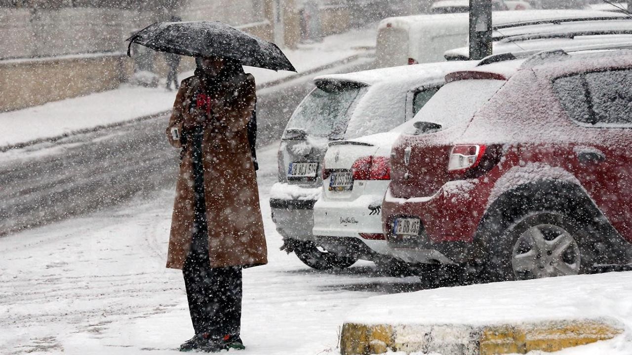 Nisan ayı kışı aratmıyor! Meteoroloji uyardı: 32 ili kar, sağanak ve fırtına vuracak! 10 Nisan 2025 Perşembe hava nasıl? 11 Nisan Cuma hava durumu nasıl?