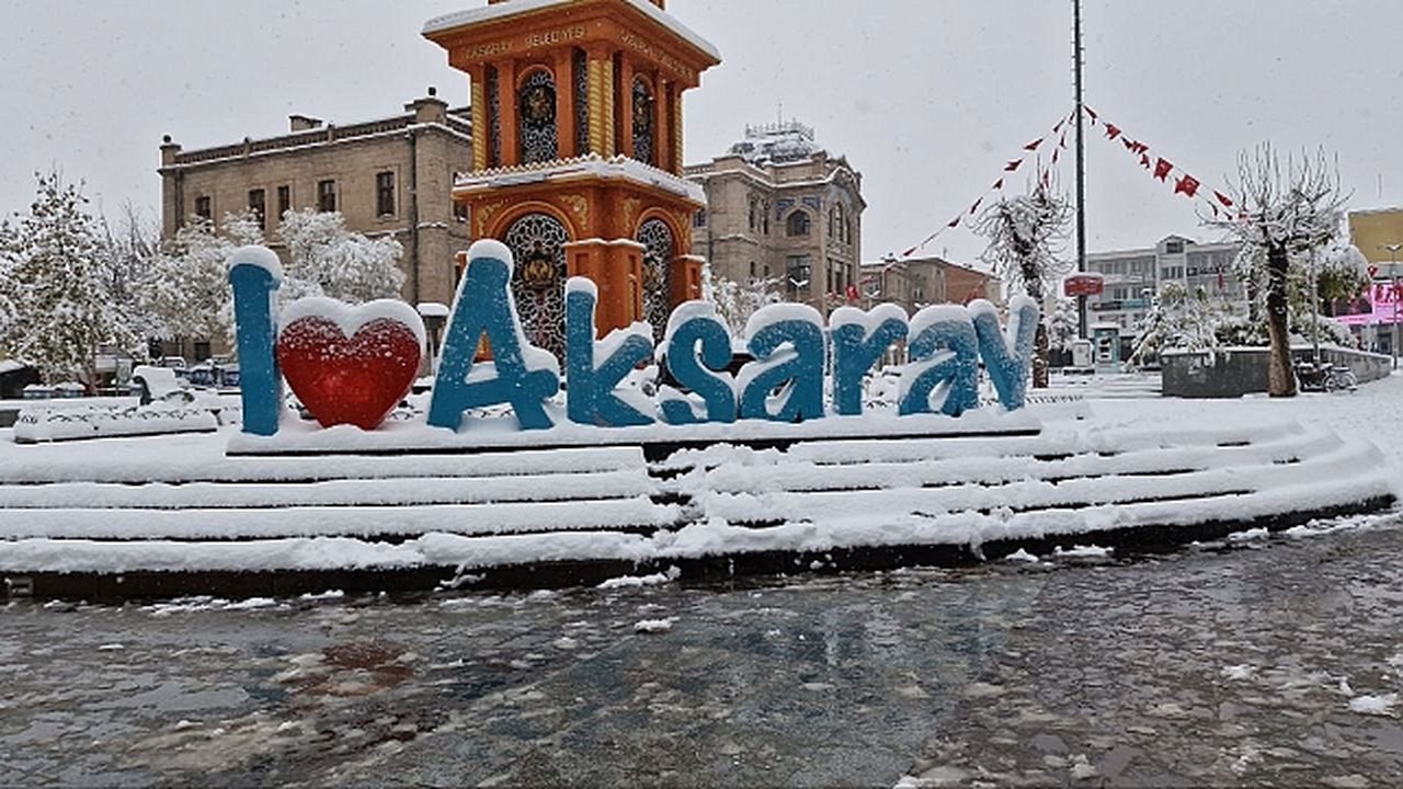 Aksaray 11 Nisan'da okullar tatil mi? Aksaray'da okullar tatil olacak mı?