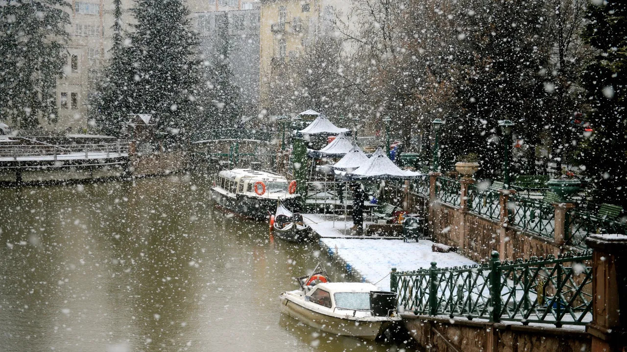 Eskişehir 11 Nisan'da okullar tatil mi? Yarın Eskişehir'de okullara kar tatili var mı?