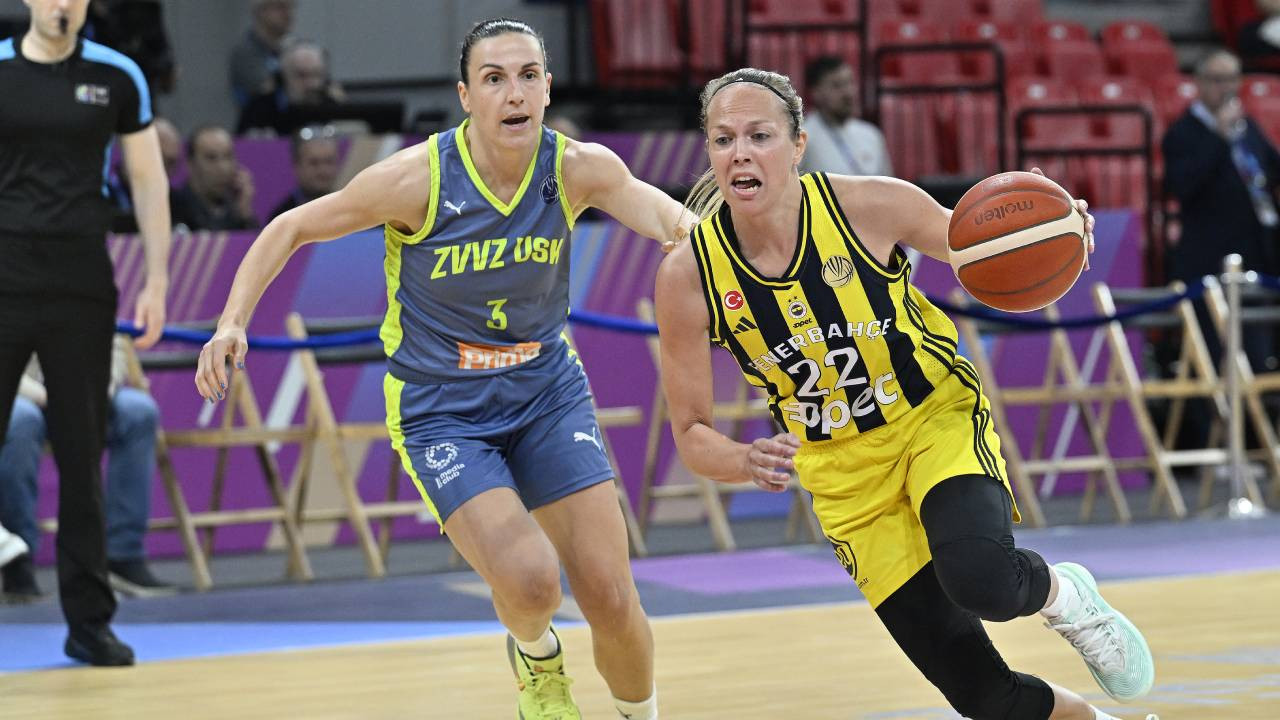 Fenerbahçe Opet, EuroLeague'e yarı finalde veda etti! Sarı-lacivertliler, ZVVZ USK Prag'a 91-71 kaybetti