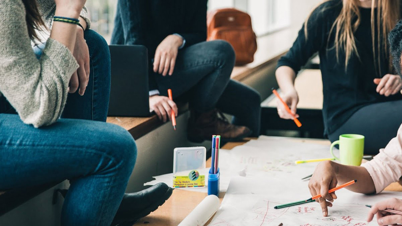 Hollanda’da eğitimcilerden çağrı: ‘Liselerde Türkçe mezuniyet sınavı hakkına sahip çık’