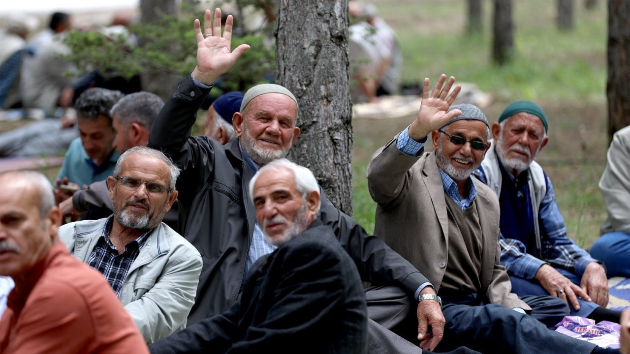 Türkiye'nin emekli şehri olacak! İşte Doğu Karadeniz'deki o 3 il