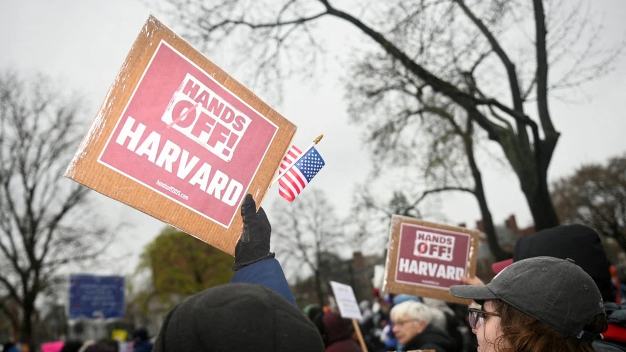 ABD Başkanı Trump Harvard'ı hedef aldı! Statüsünü kaldırmakla tehdit etti