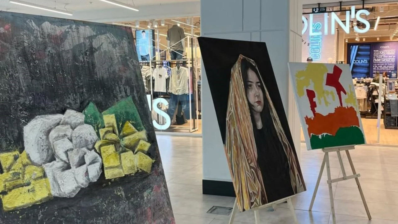 Erzincan'da Dünya Sanat Gününe özel sergi