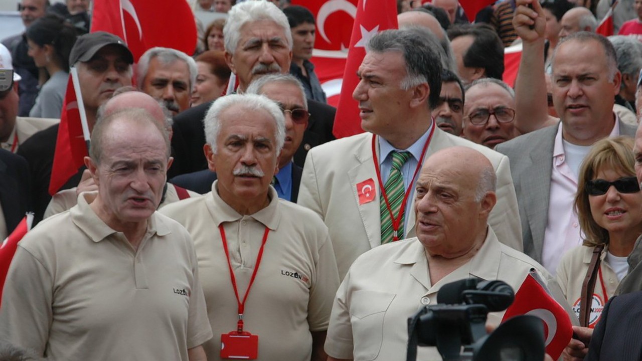 Hükümet KKTC'yi tanıtma stratejisi izlemedi! Perinçek, Türk Devletlerinin AB ile anlaşmasını değerlendirdi: Kabahatli Türk hükümeti