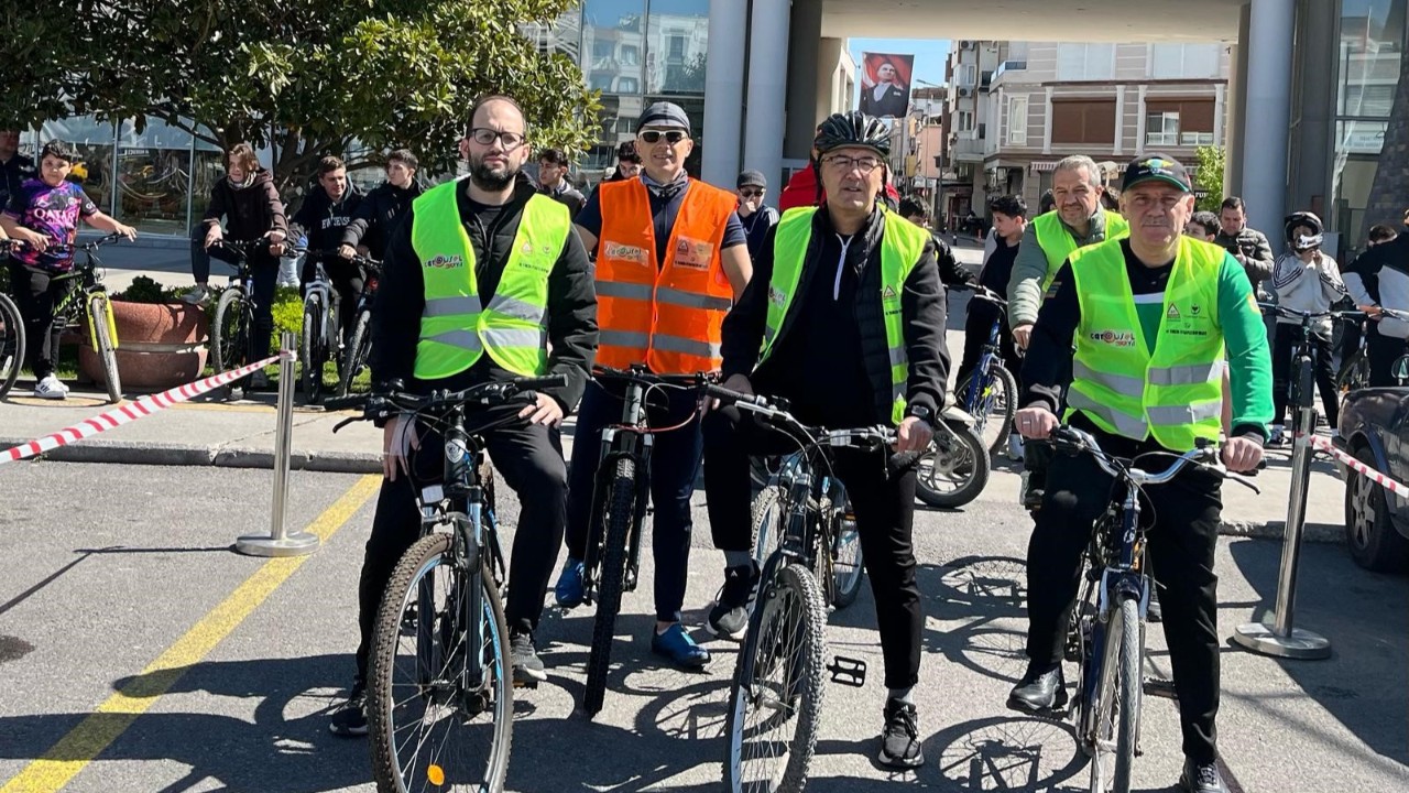 Türk Kalp Vakfının 50. yılı! Kalp sağlığı için pedal çevirdiler