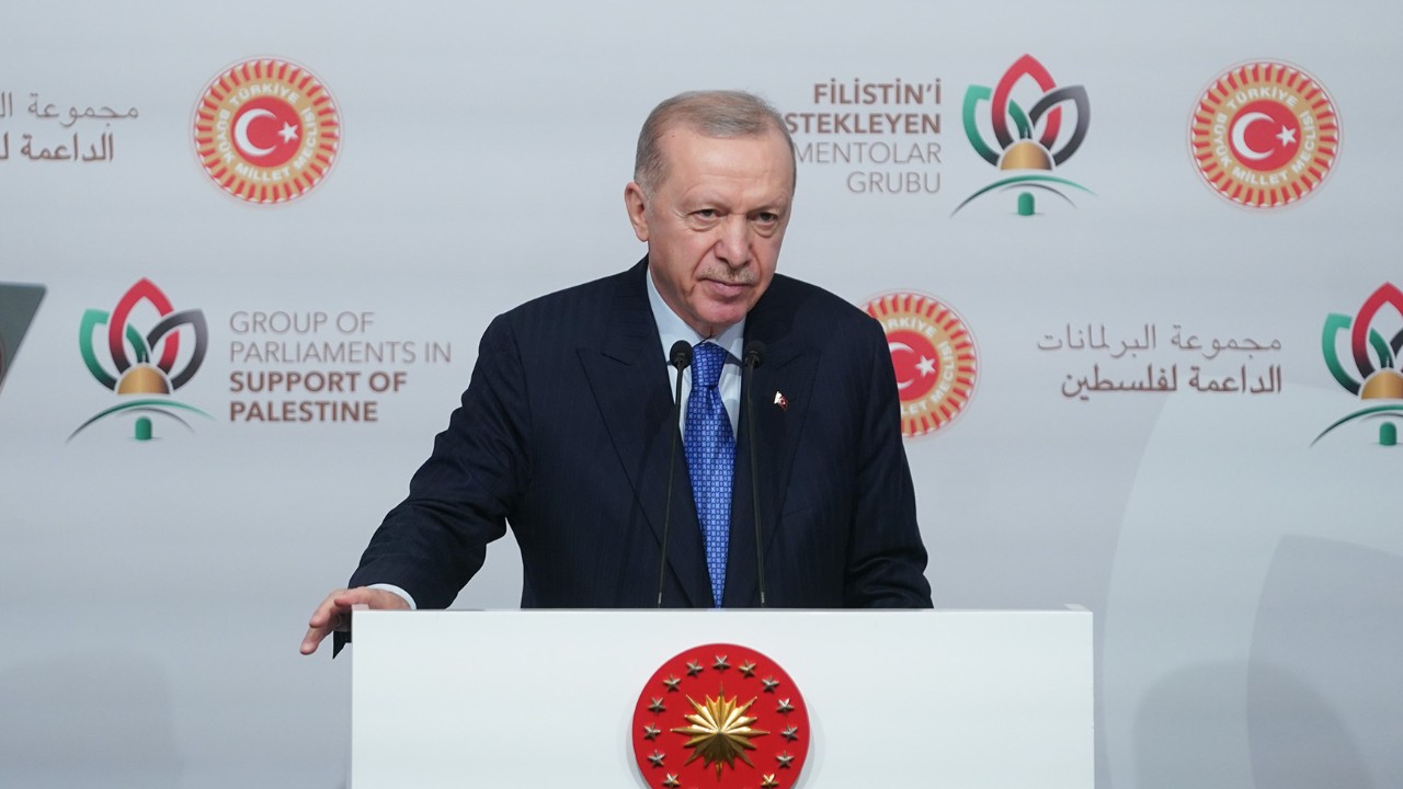 Erdoğan Filistin'i Destekleyen Parlamentolar Grubu Toplantısı'na katıldı: Netanyahu'nun yargılandığını er ya da geç göreceğiz