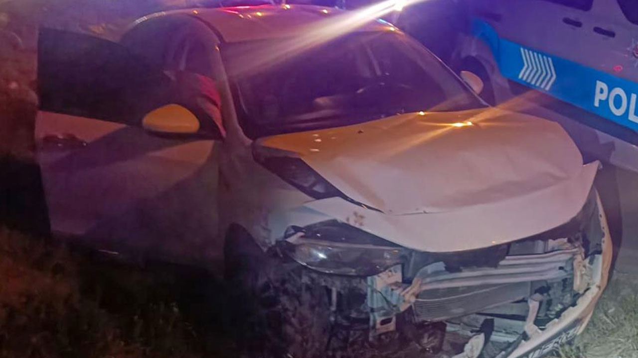 Kırıkkale'de iki otomobil çarpıştı! Yaralılar var