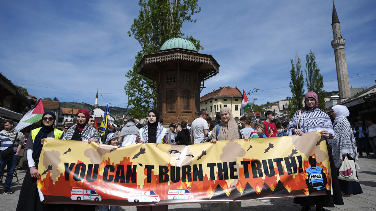 Bosna Hersek'e İsrail protestosu: 'Terörist Netanyahu'