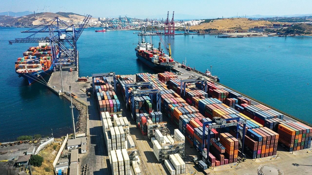 Dünya ticareti bu yıl küçülecek