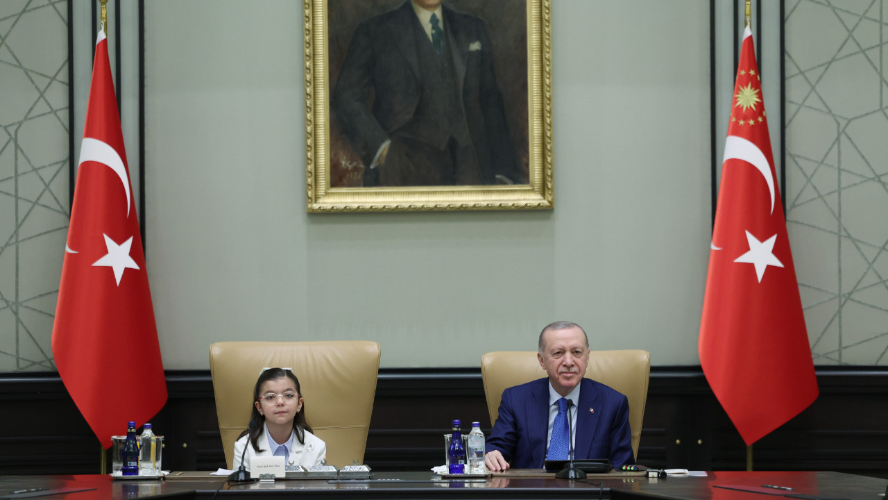 Cumhurbaşkanı Erdoğan, çocukları kabul etti