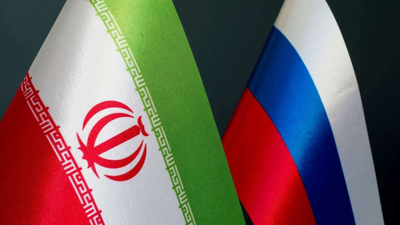 İran Petrol Bakanı duyurdu: Rusya ile 4 milyon dolarlık 4 anlaşma imzalandı