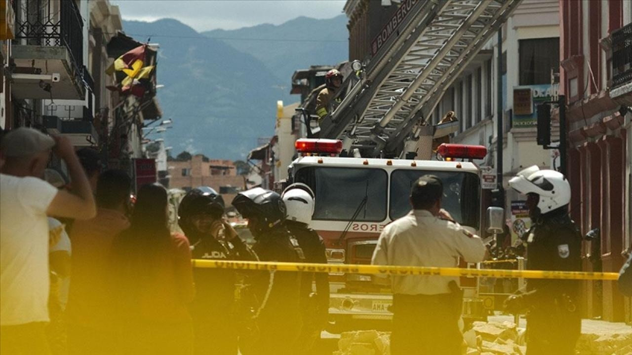 6.3'lük depremde 20 kişi yaralandı!