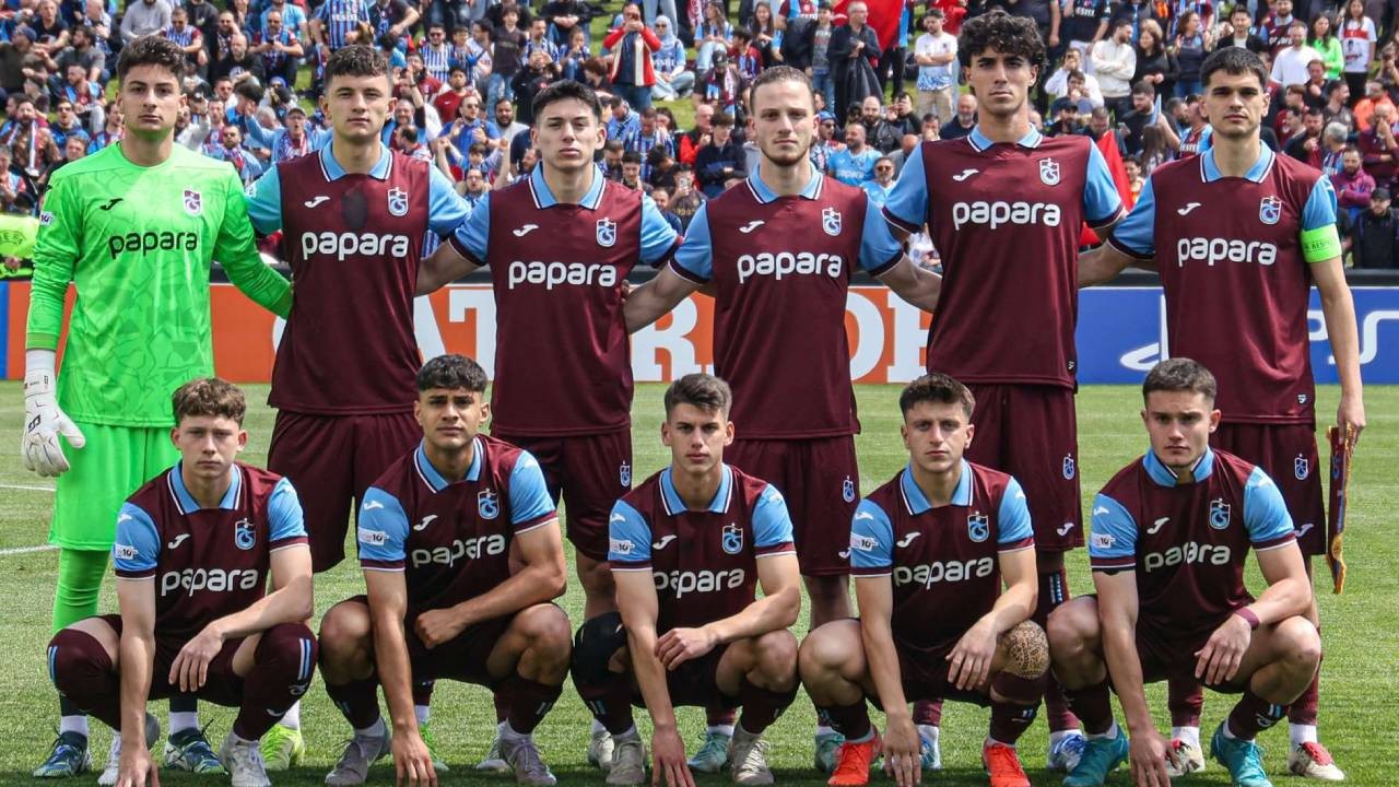 Trabzonspor, UEFA Gençlik Ligi'nde ikinci oldu! Genç yıldızlardan büyük başarı