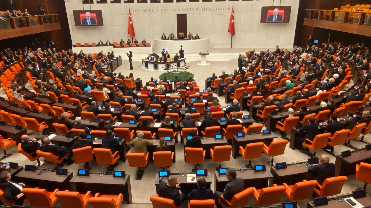 TBMM'nin gündemi 'Jammer'... Milletvekilleri laf dalaşı yaptı