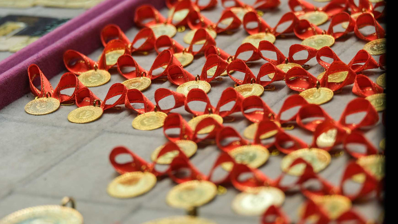 Gram altın 300 lira birden düştü! Çeyrek altın ne kadar oldu?