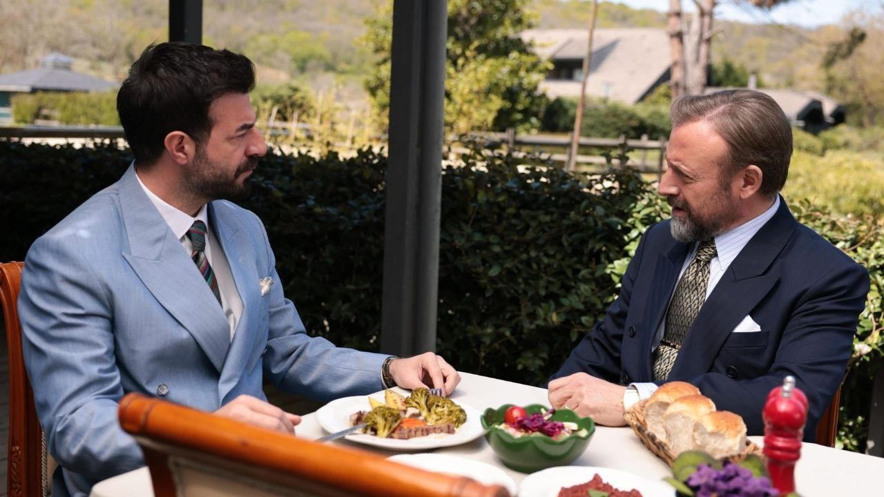 Kral Kaybederse'de şoke eden ayrılık! Ünlü oyuncu diziye veda ediyor