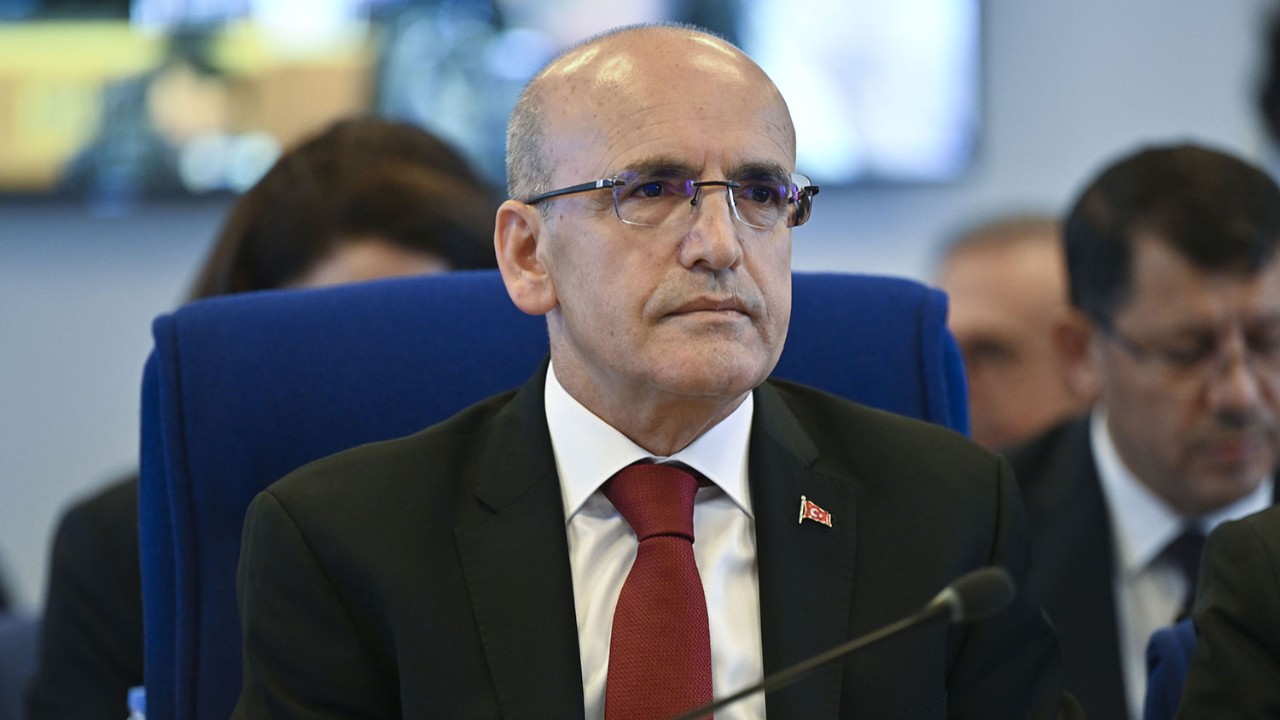 Bakan Şimşek: Rekabet gücümüzü iyileştireceğiz